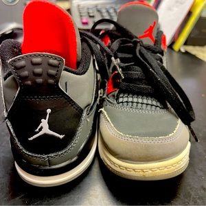 Jordan boys high top laced sneakers size 12C